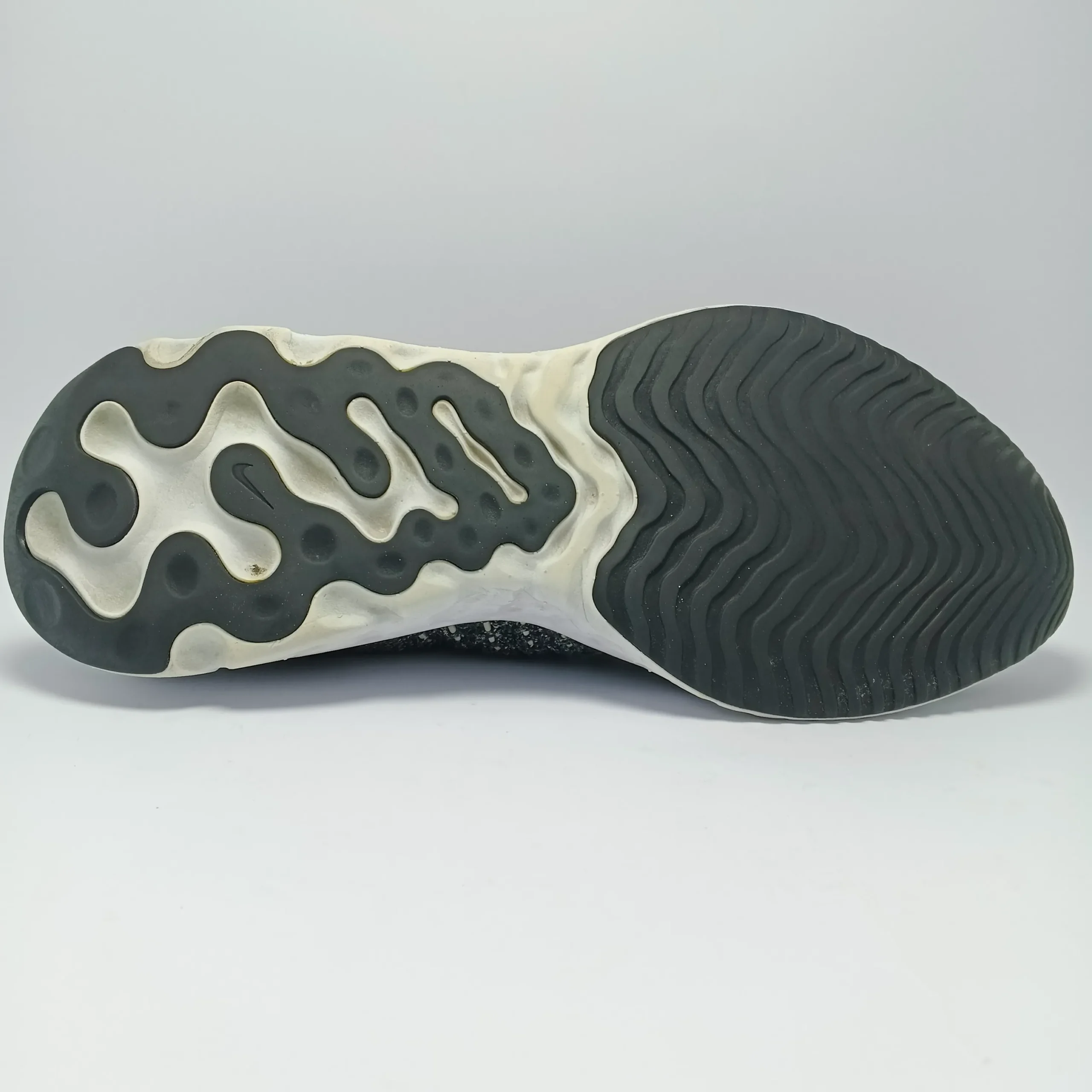 Nike React Phantom Run Flyknit 2 - Image 7