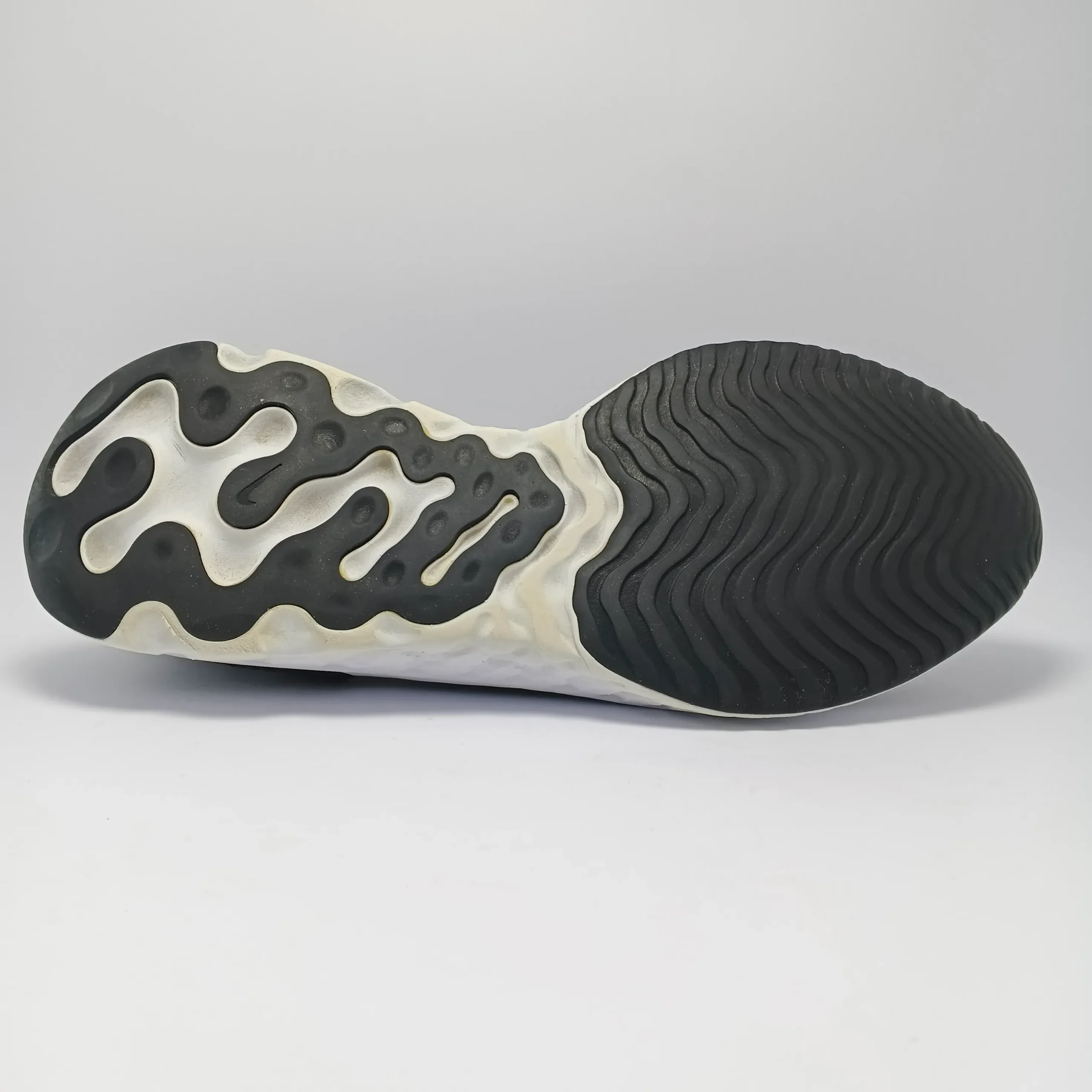 Nike React Phantom Run Flyknit 2