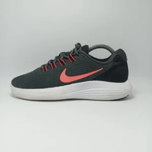 Nike Lunar Converge Running Shoes
