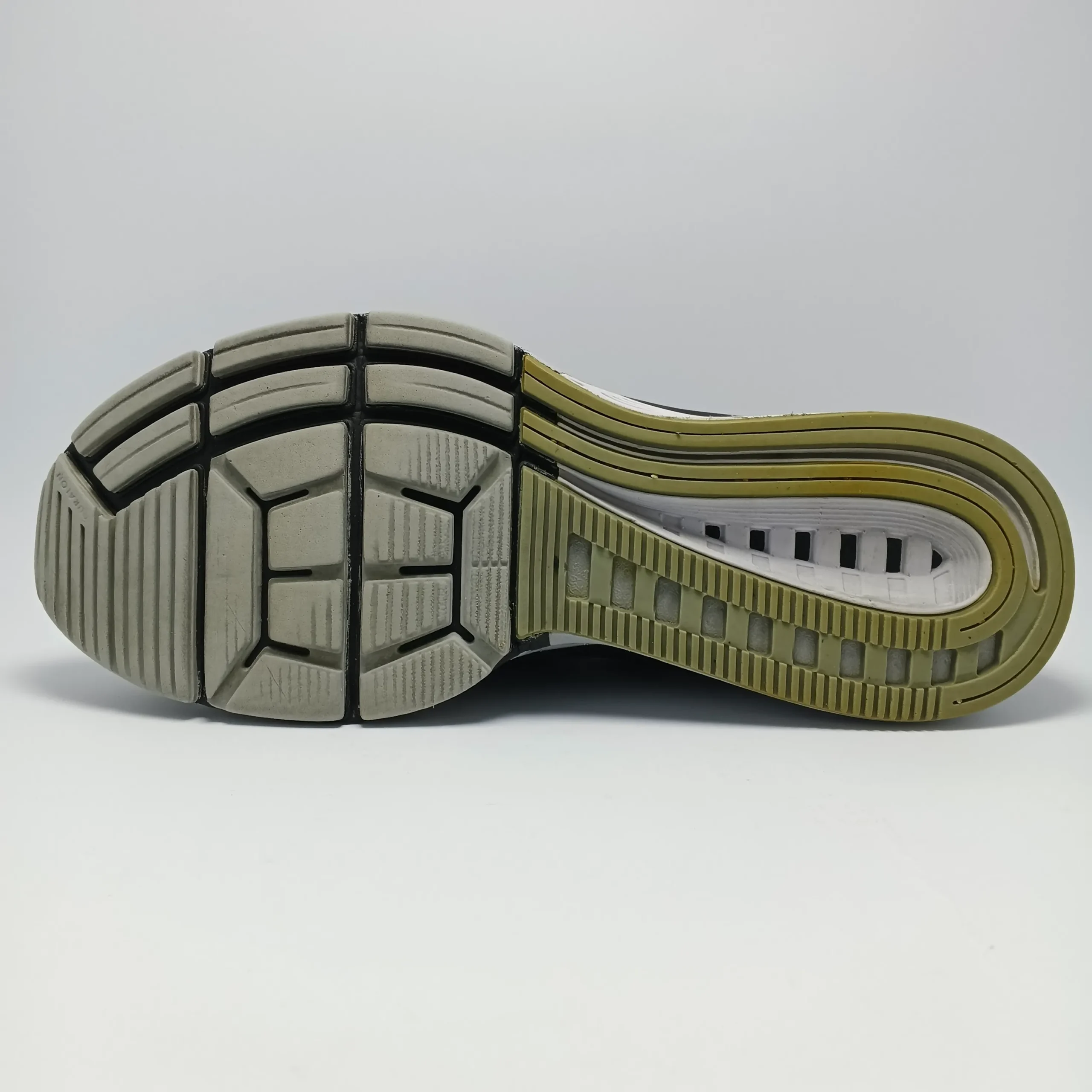 Nike Air Zoom Odyssey 2 - Image 8