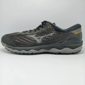 Mizuno Wave Sky 3 running shoe