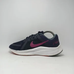 Nike Quest 4
